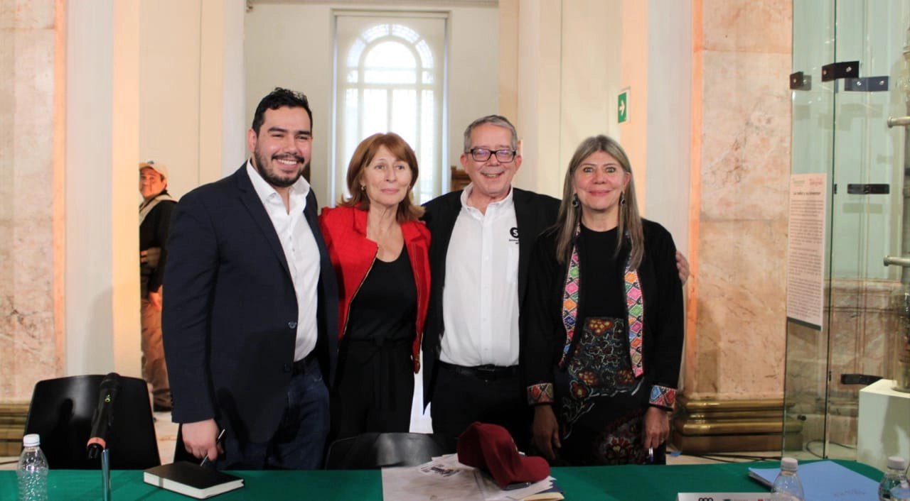 On March 21, the new public television channel TV Migrante was presented. (Left to right: Emerson Segura, Tatina Clouthier, head of the Instituto de Mexicanas y Mexicanos en el Exterior; Jenaro Villamil, head of the Sistema Público de Radiodifusión del Estado Mexicano and Rocío Mejía Flores, general director of Financiera para el Bienestar) Photo: X Financiera para el Bienestar México