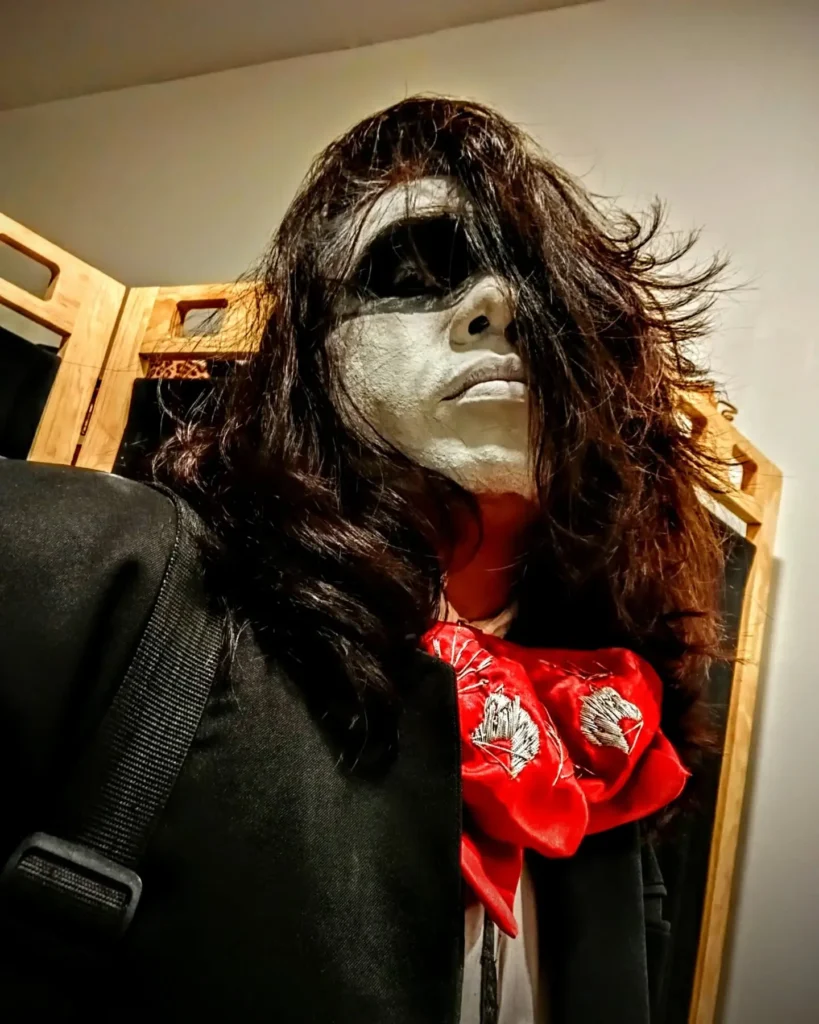 Abraham Hernández in makeup and in his role of “Bram”. Photo: Facebook, 2025.