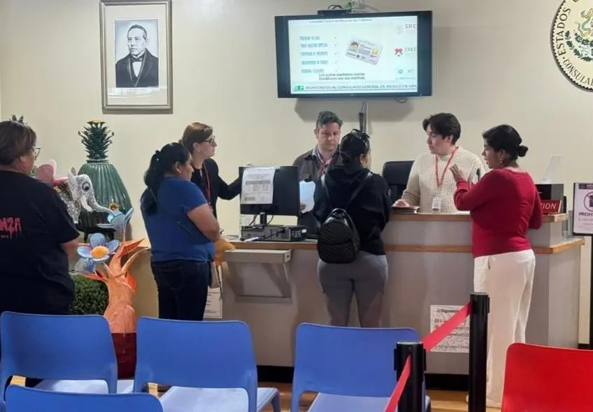 Mexico’s Minister of Foreign Relations Juan Ramón de la Fuente announced that the country has achieved 100 percent simplification of consular paperwork. Photo: X @ConsulmexSFO